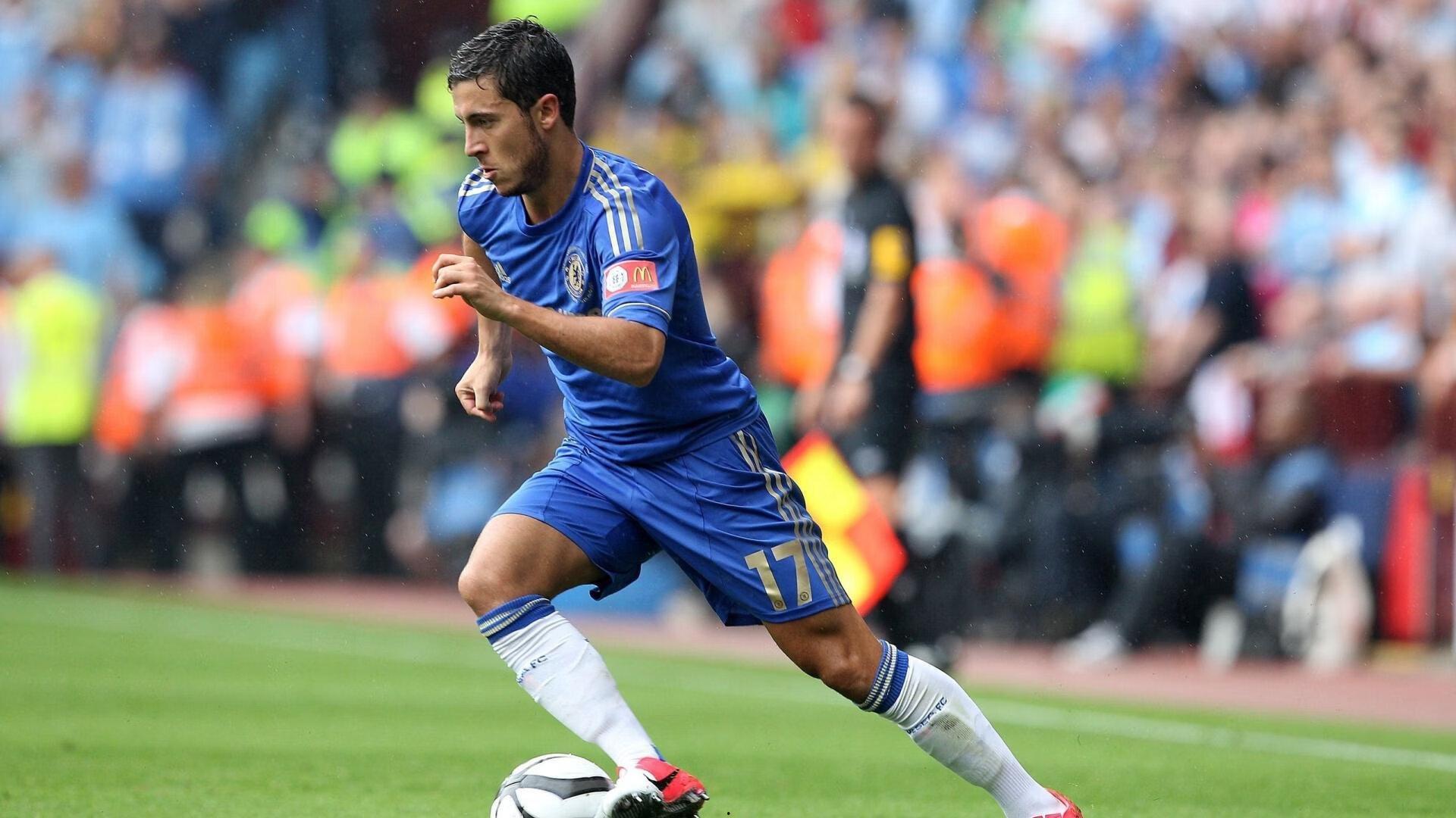 伯纳乌新时代启航，本泽马离队引发银河战舰战略重组，西甲夏窗第一冲击波源自马德里